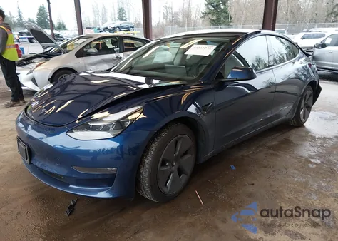 2022 Tesla Model 3 Long Range Dual Motor All-Wheel Drive z USA, uszkodzony, nr VIN 5YJ3E1EB6NF182794